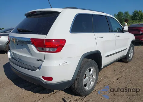 2013 Jeep Grand Cherokee Laredo из США, поврежденный, VIN 1C4RJFAG0DC585749